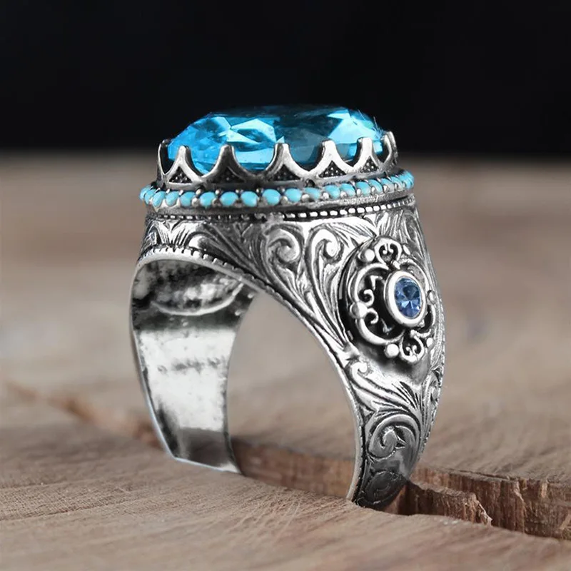 Anillo de circón de lujo liger - Jewelry Making Magazines reseña y precio