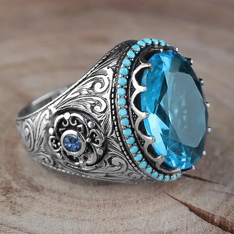 Anillo de circón de lujo liger - Jewelry Making Magazines reseña y precio