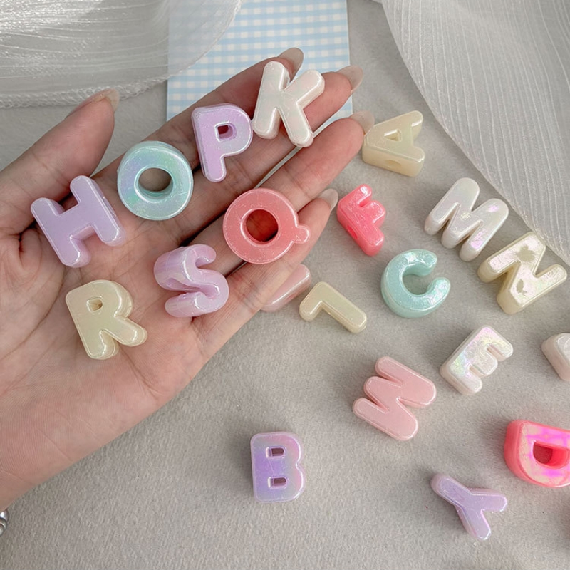 Cuentas de Letras Acrílicas Ir - Jewelry Making Course reseña y precio