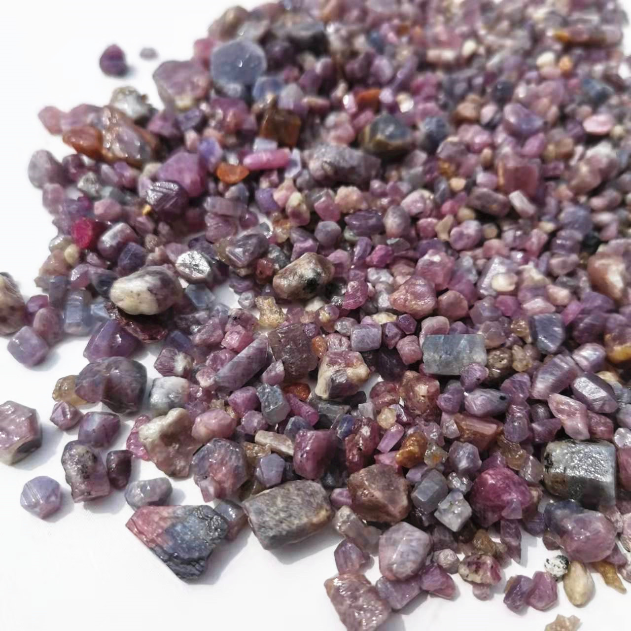 Piedras naturales de corindón  - Jewelry Making Raw Materials reseña y precio