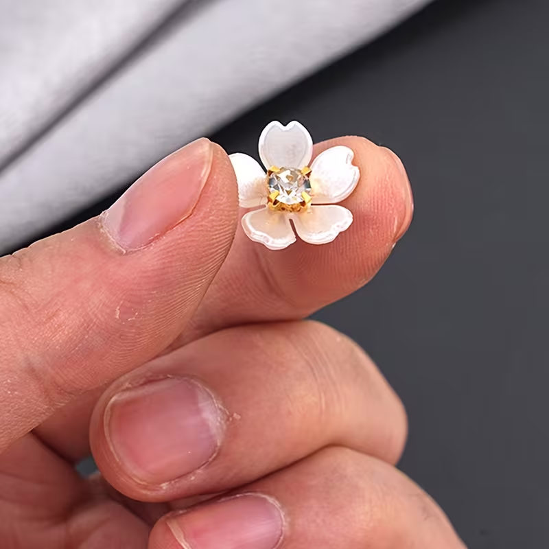 50 elegantes flores de plástic - Jewelry Making Adults reseña y precio