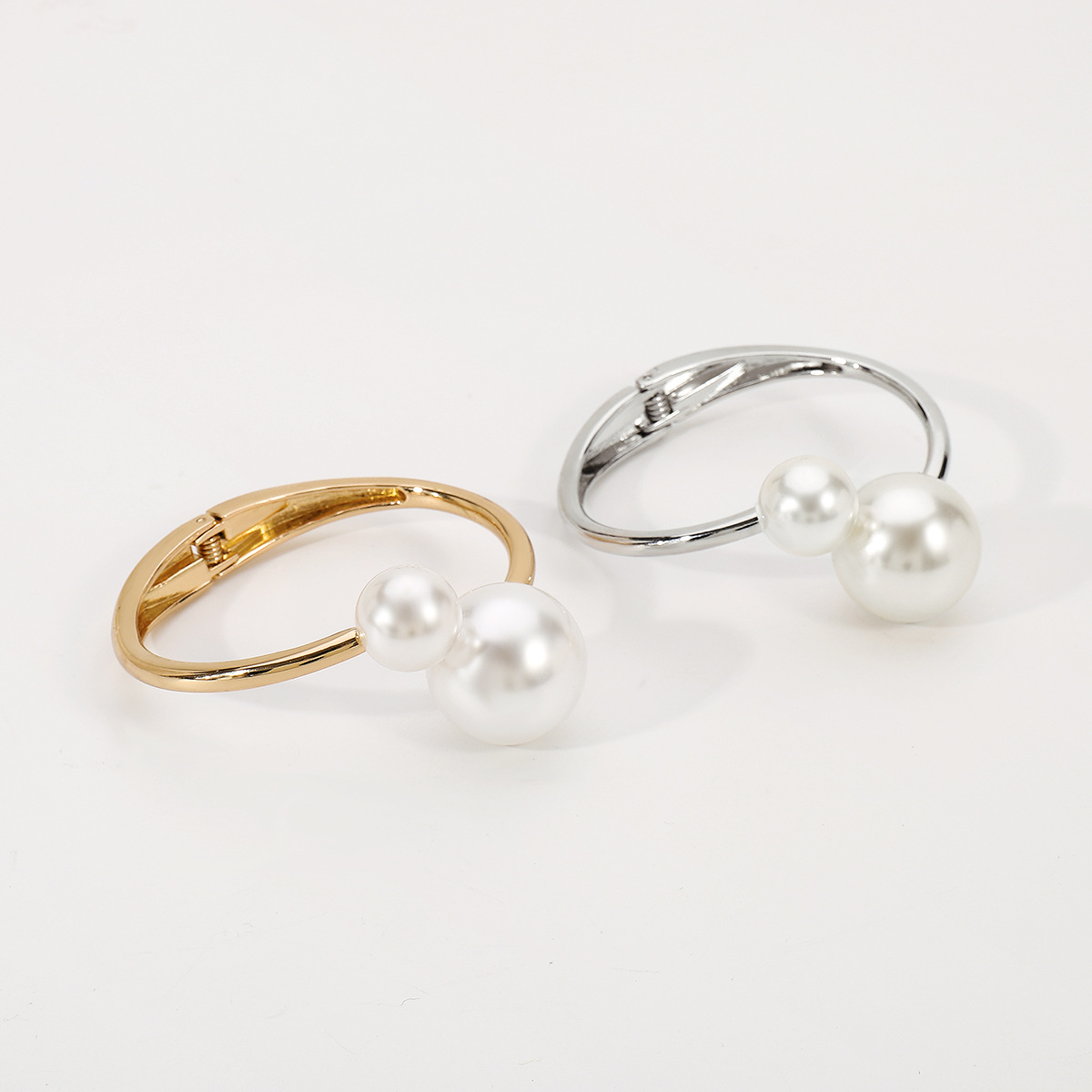 Elegante y sofisticada joyería - Jewelry Making Magazines reseña y precio